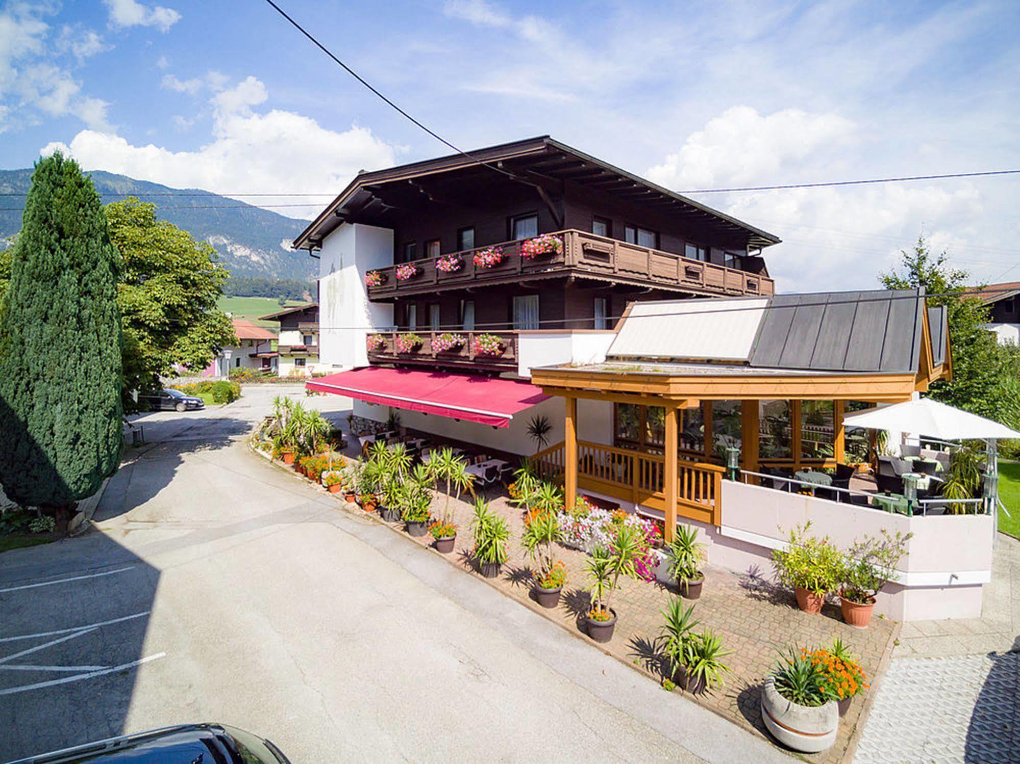 Gasthof Pension Alpenblick Radfeld 외부 사진
