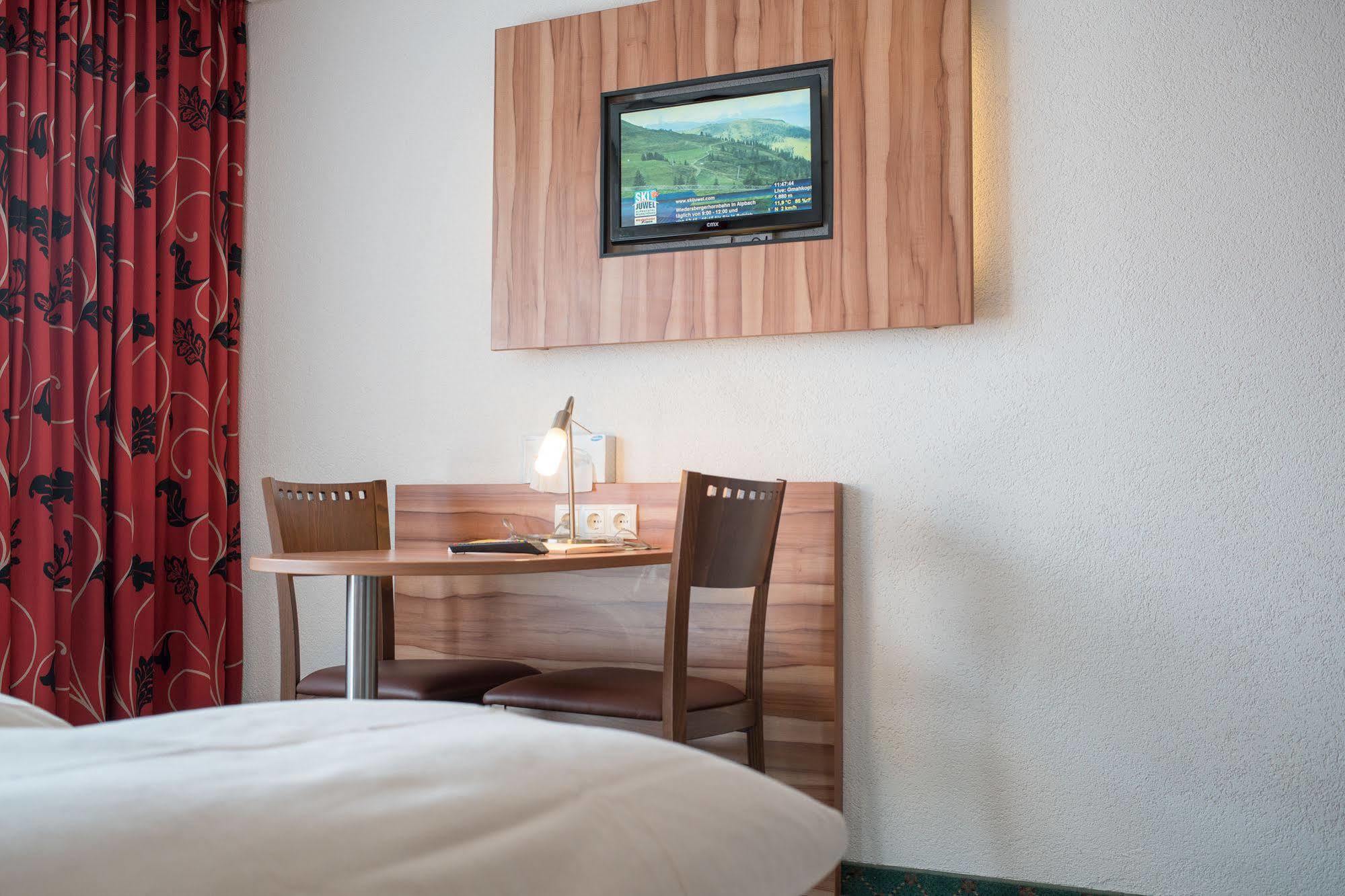 Gasthof Pension Alpenblick Radfeld 외부 사진